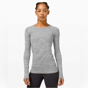 Lululemon Swiftly Tech Long Sleeve Shirt 2.0 wee are from space white Size 8